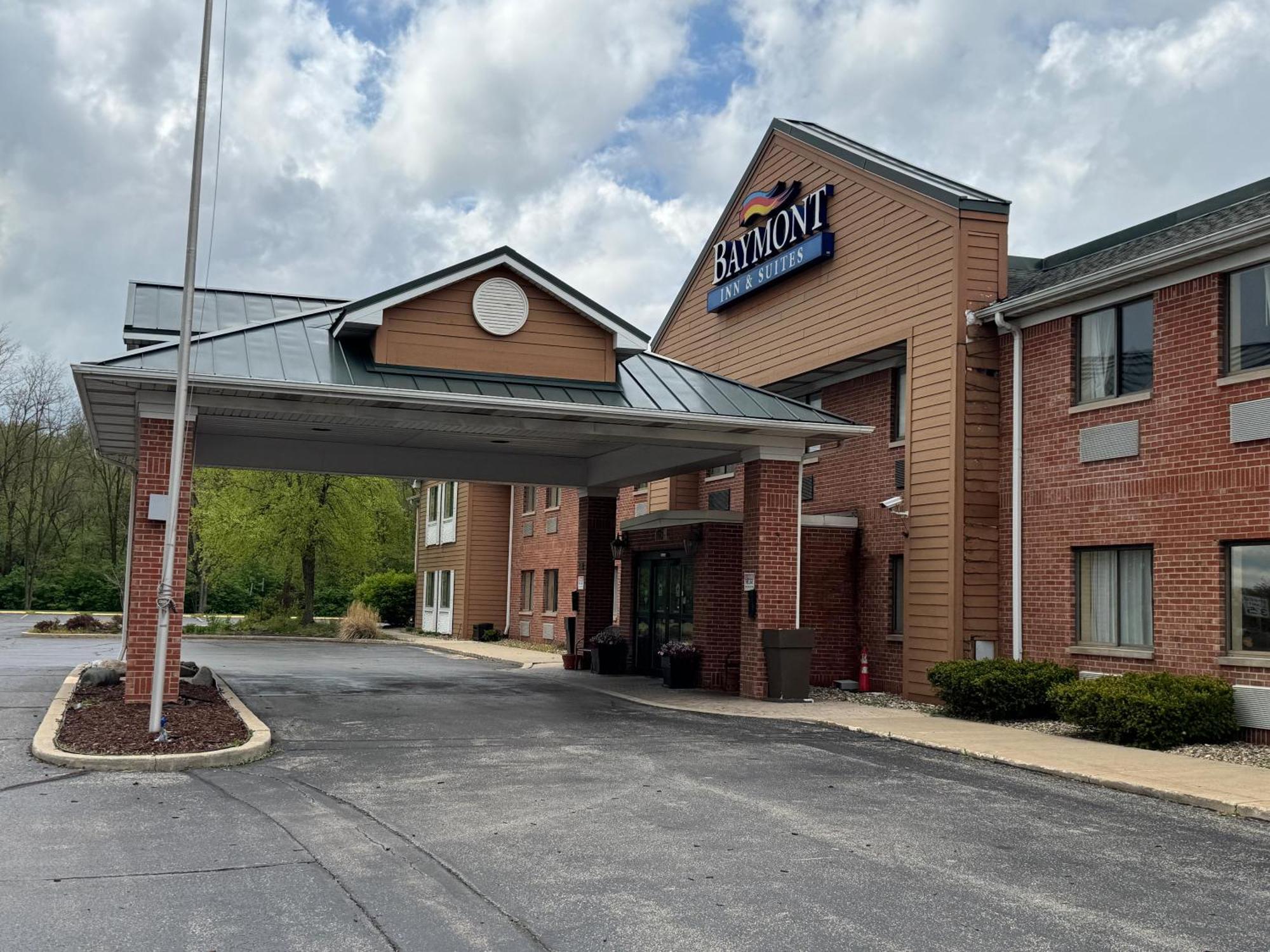 Hotel Baymont By Wyndham Mishawaka South Bend Area Exteriér fotografie